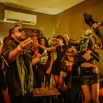 El grupo Kvrass esta de estreno ‘La botella’ promete encender las fiestas de fin de año